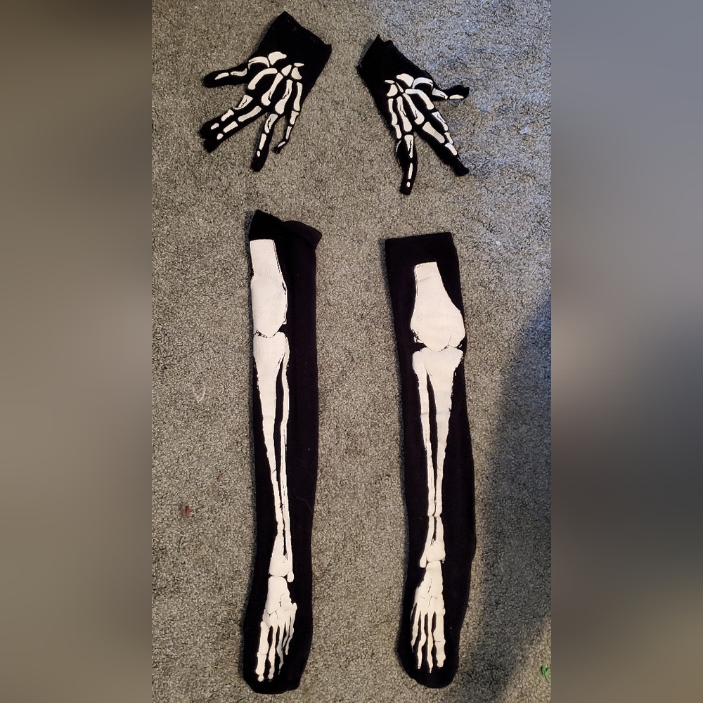Womens Halloween Skeleton Stockings And Glove Set